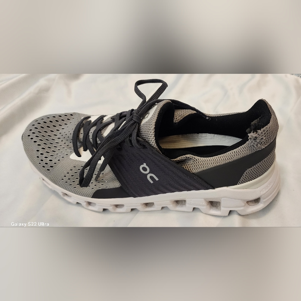 On Cloud Cloudswift Eclipse Running Shoes. - image 6